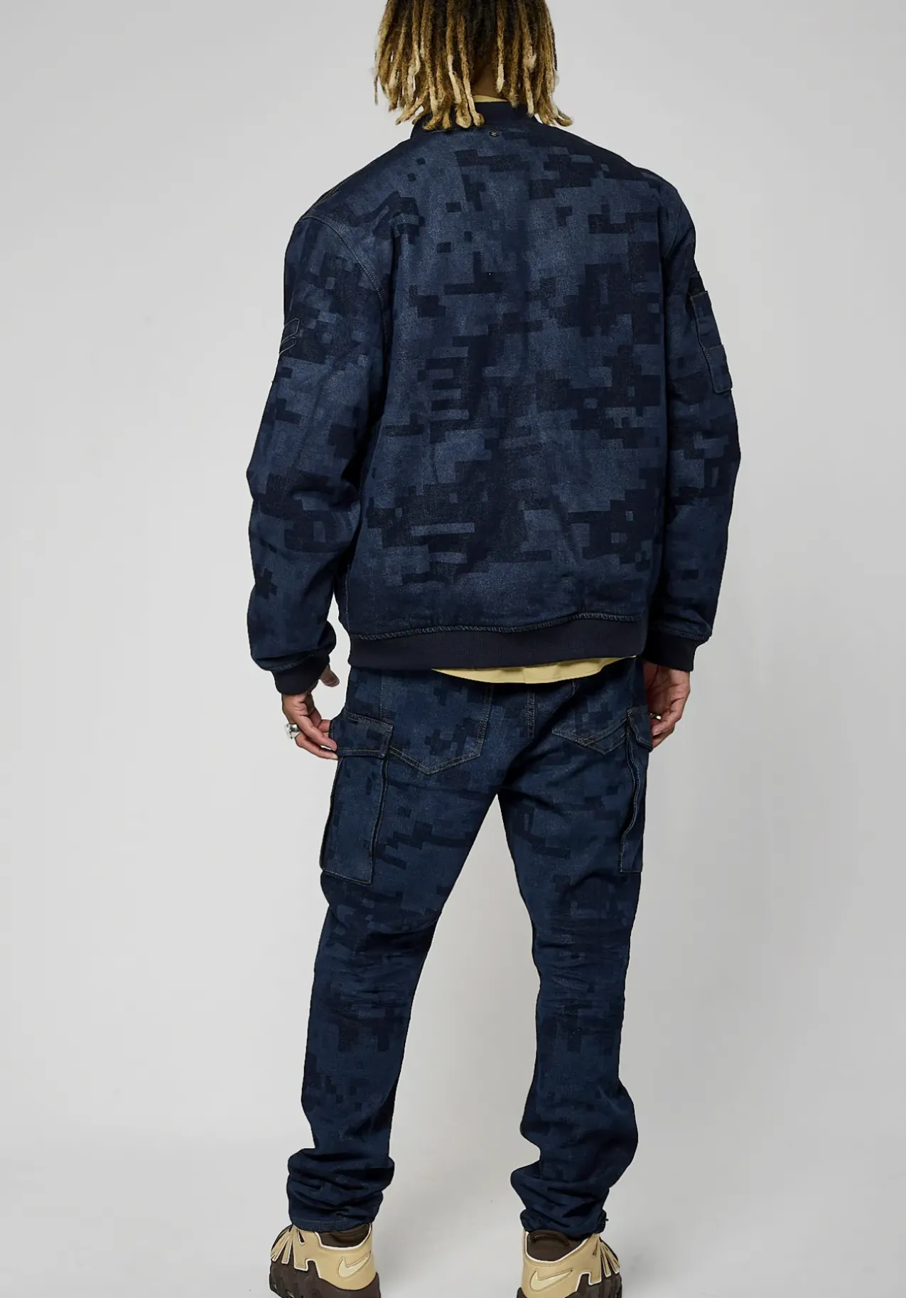 Kaporal Vestes<ABART