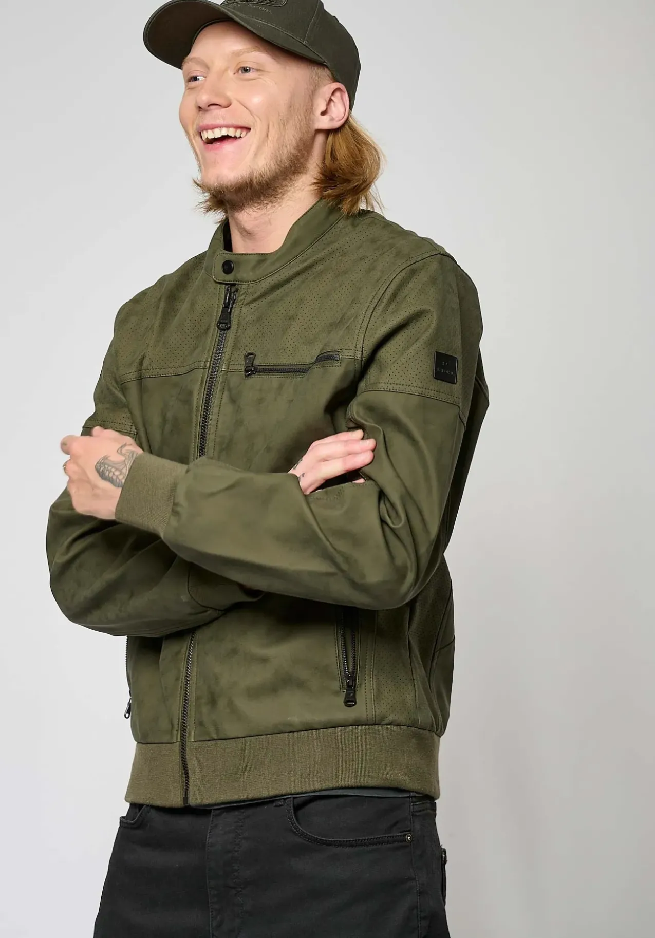 Kaporal Vestes<BIRAK