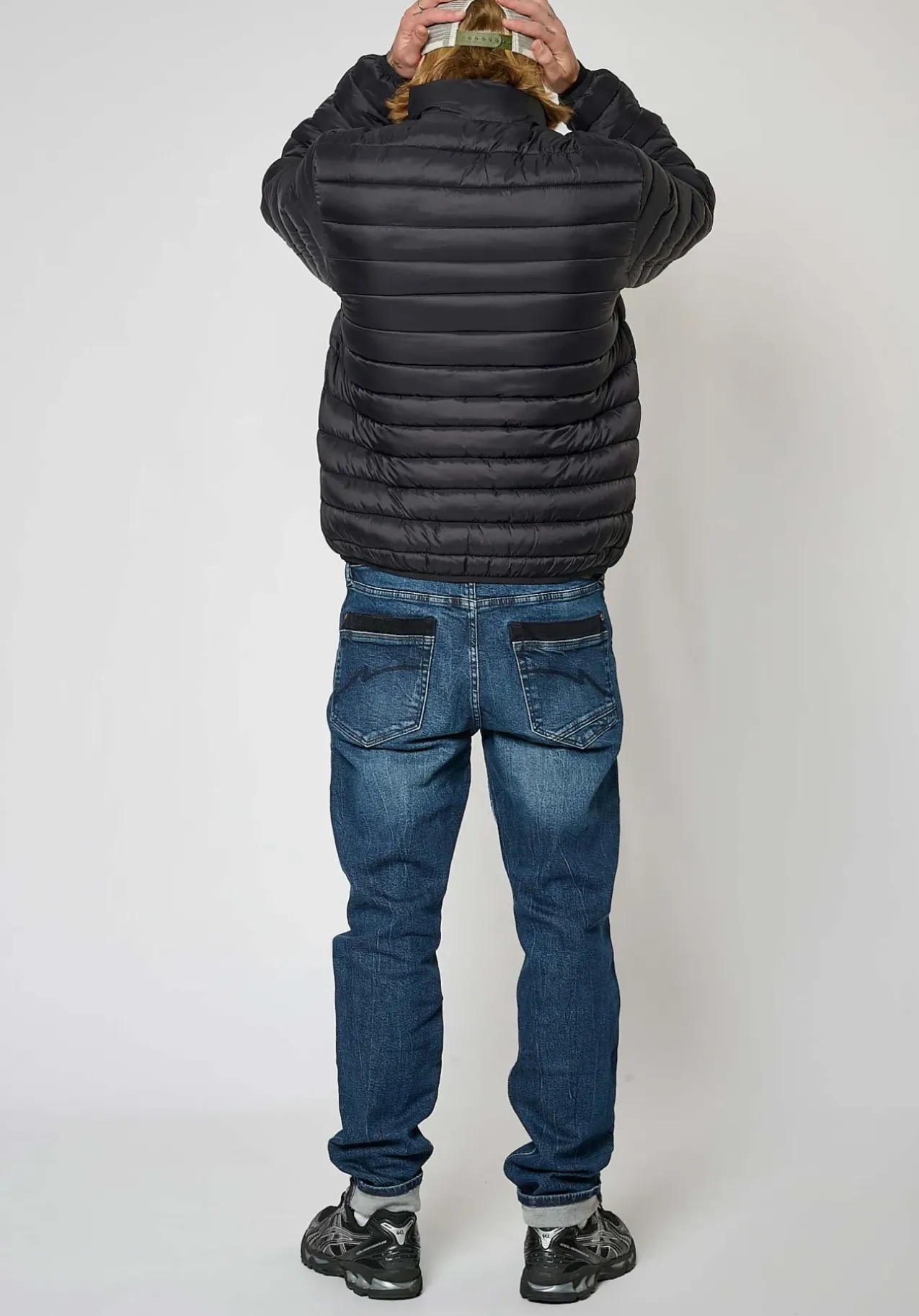 Kaporal Vestes<BORA