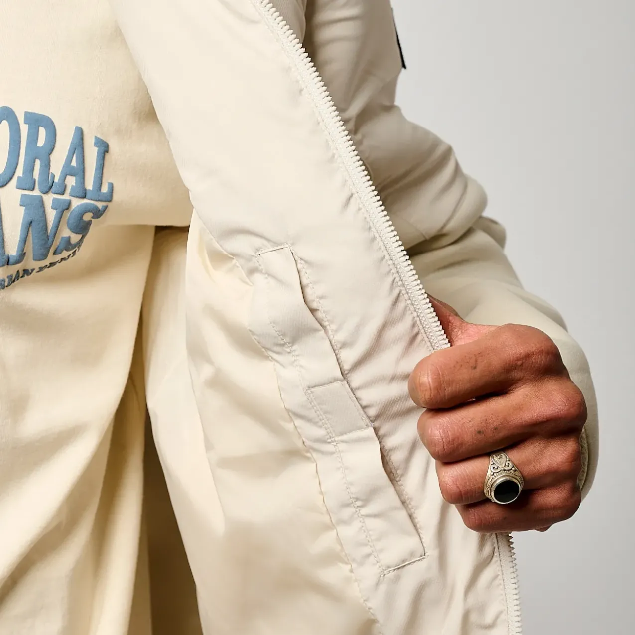 Kaporal Sweats<LACH