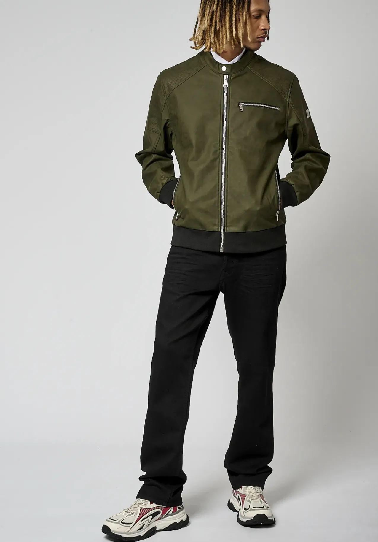 Kaporal Vestes<LIRAK