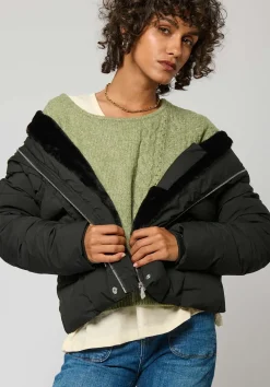Kaporal Vestes<MABBY