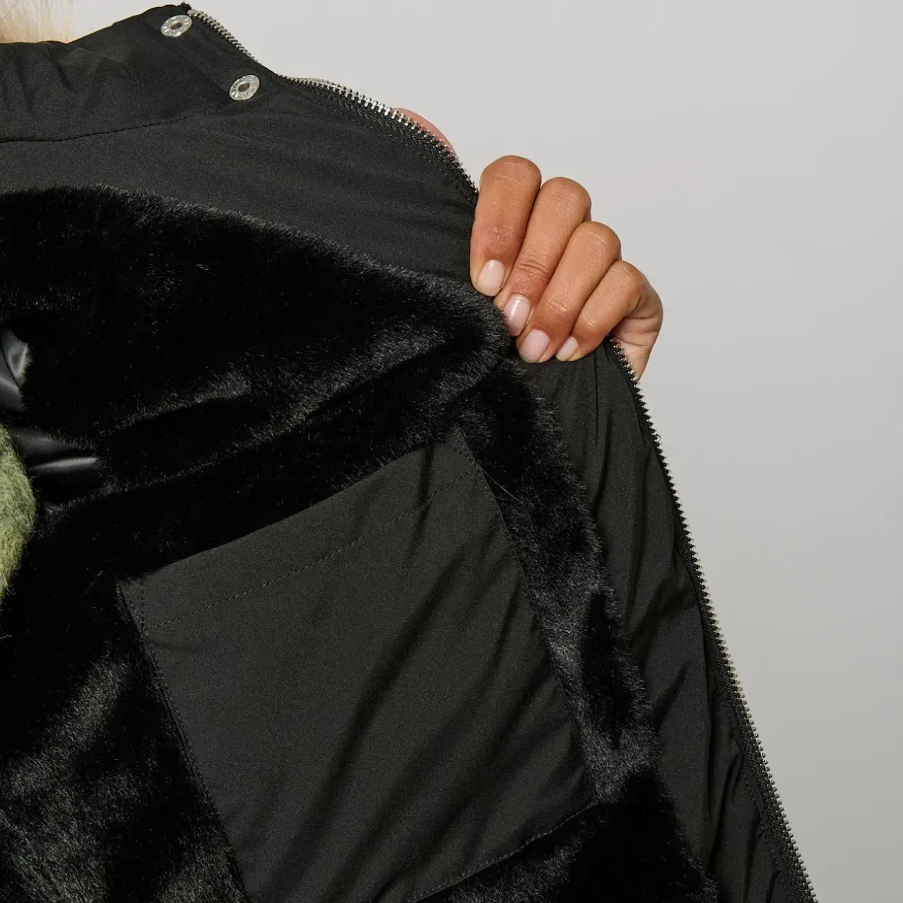 Kaporal Vestes<MABBY