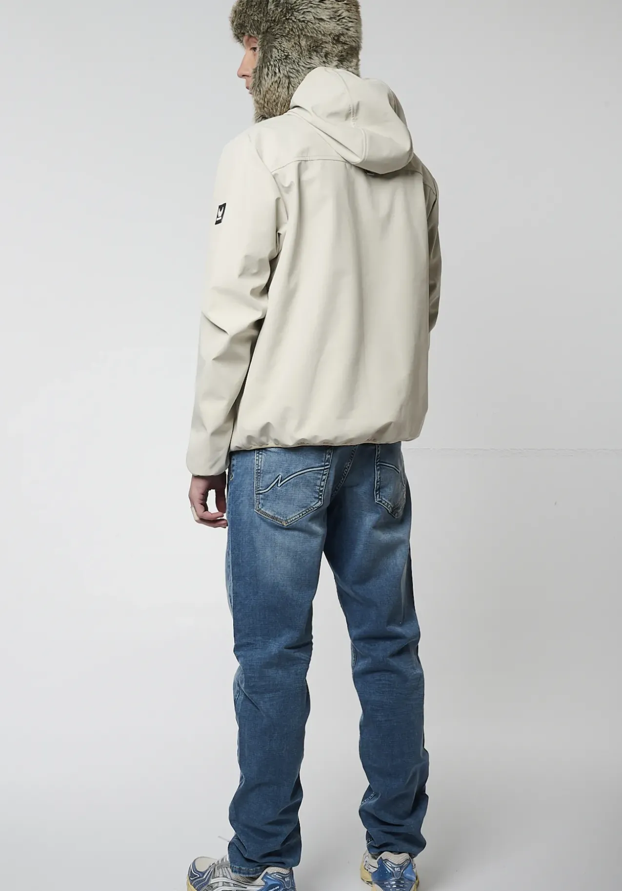 Kaporal Vestes<MADOX