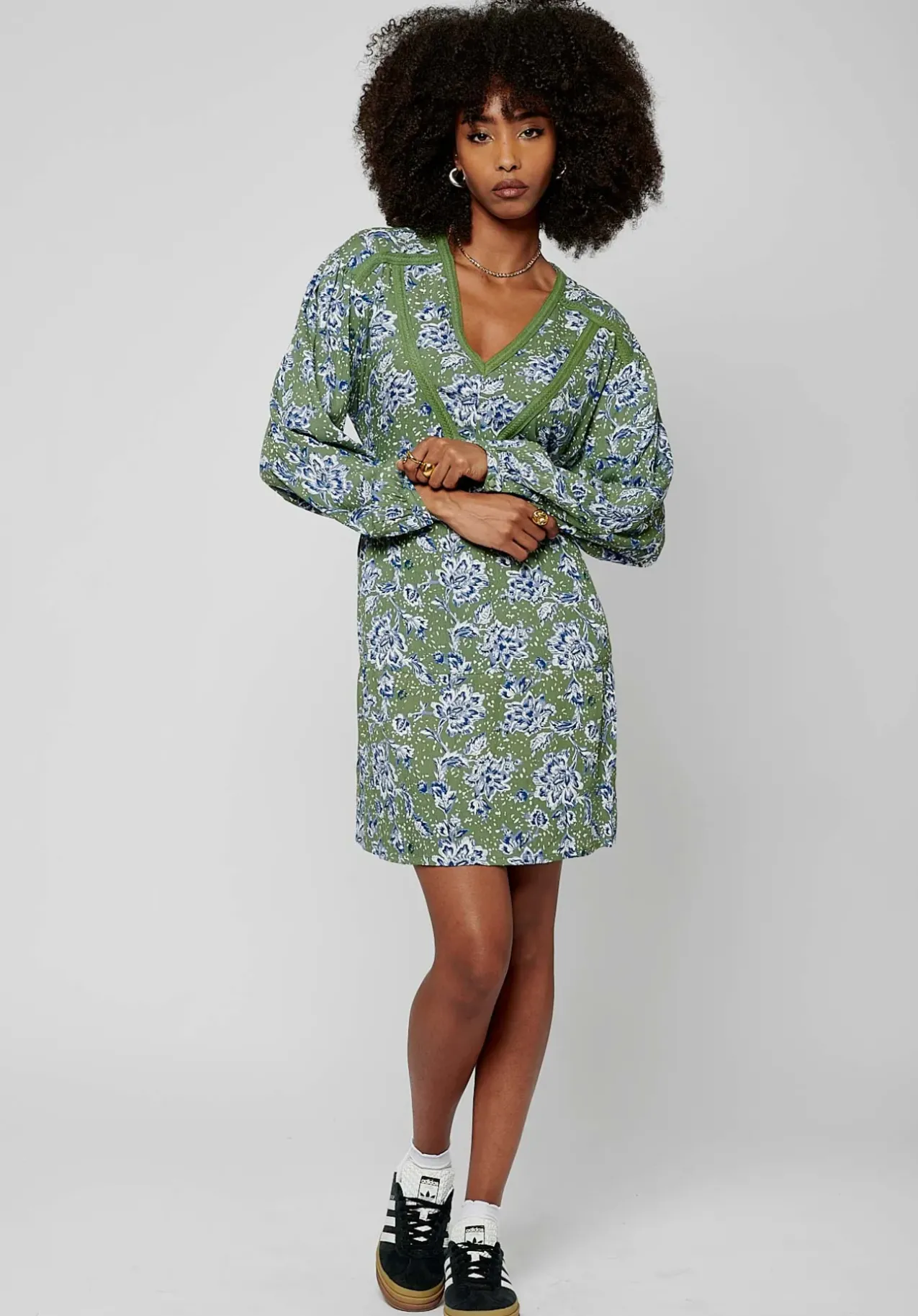 Kaporal Robes<MAEL
