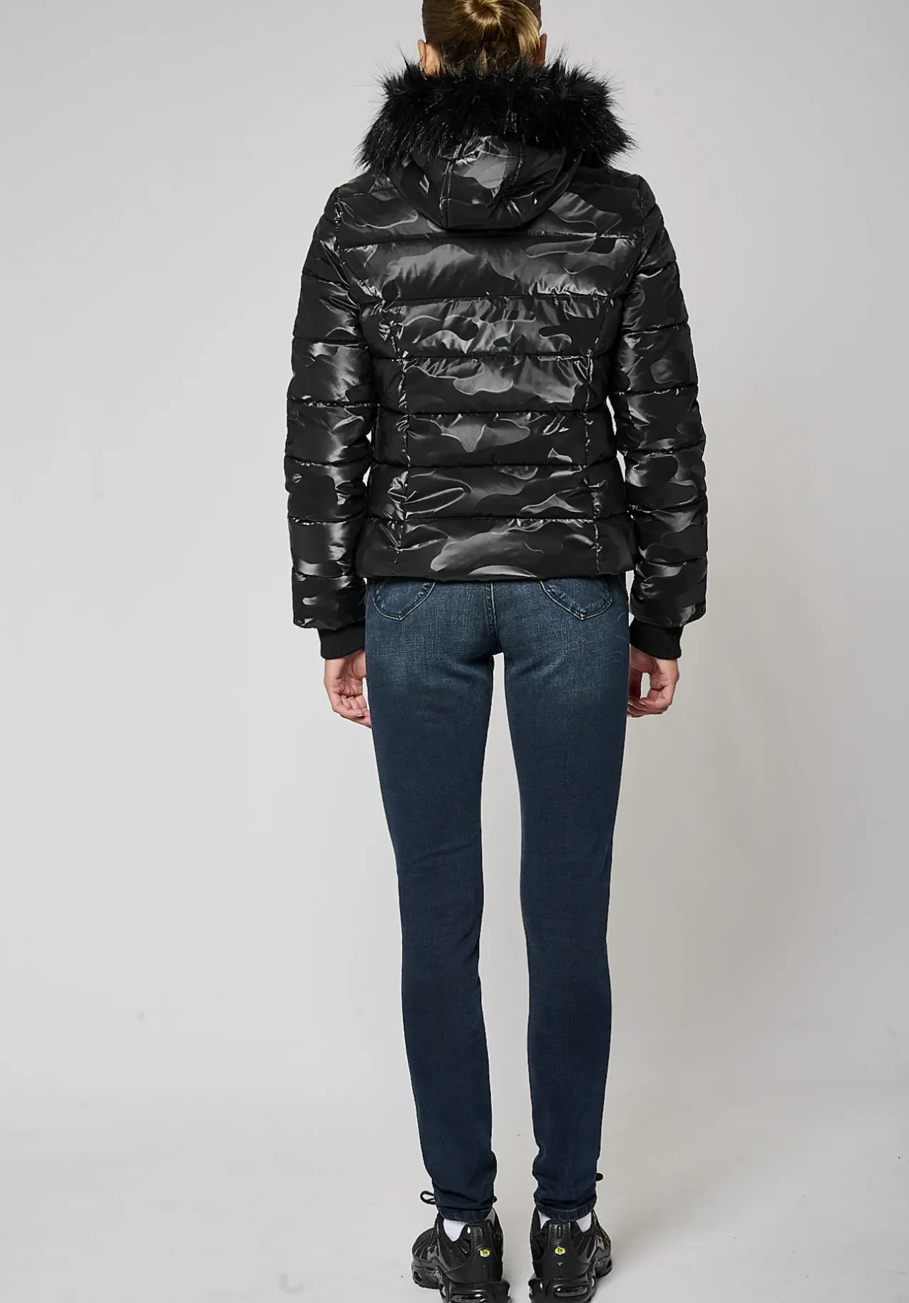 Kaporal Vestes<MOLO