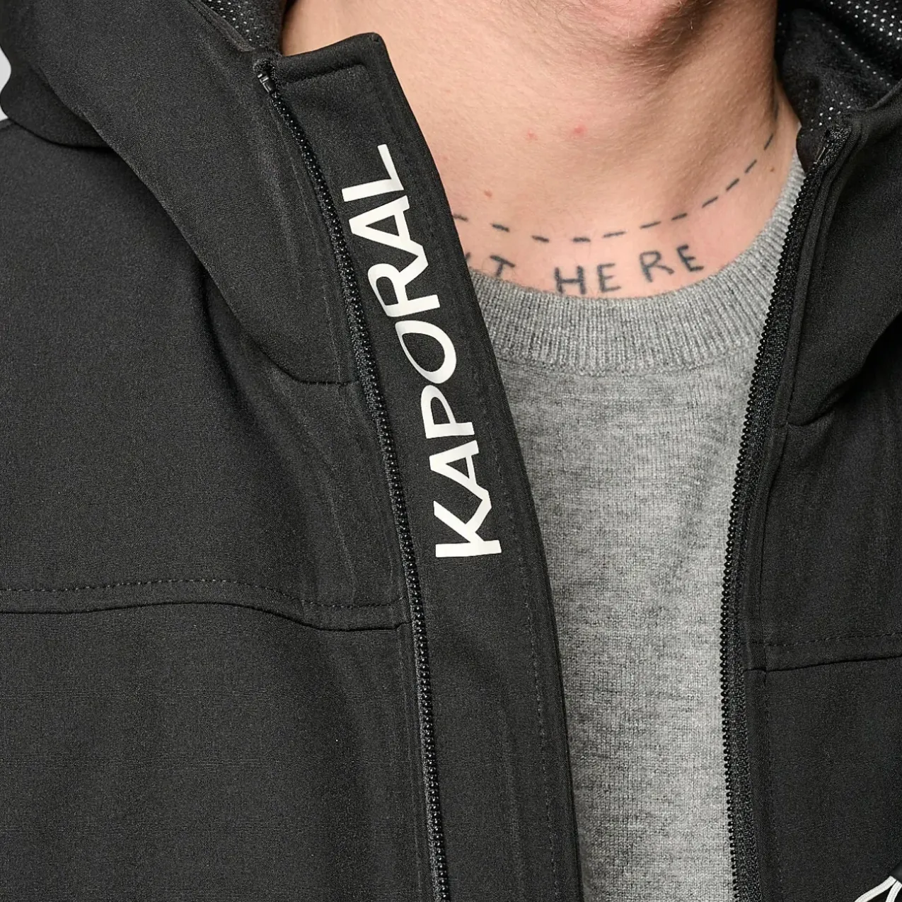 Kaporal Vestes<REYO