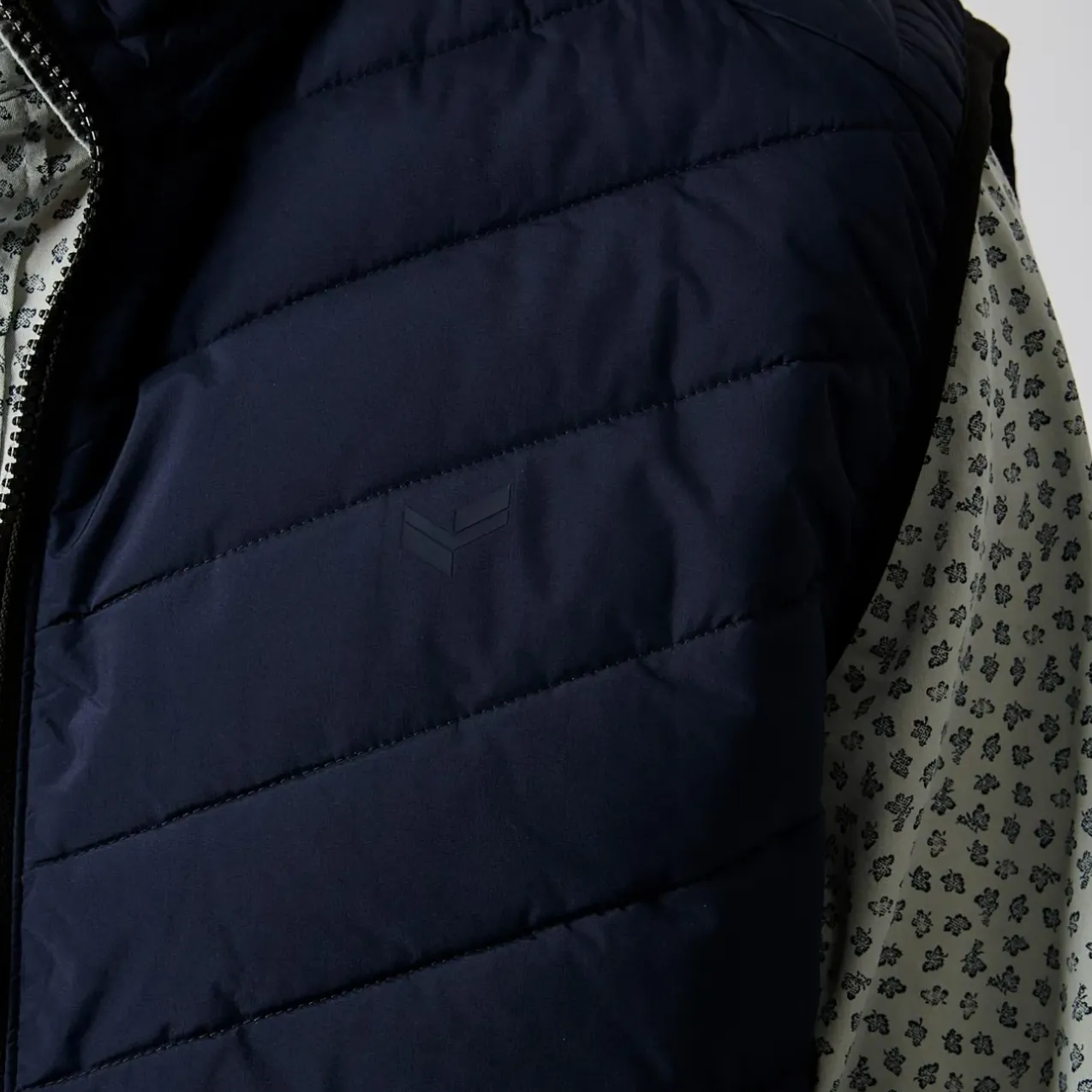 Kaporal Vestes<SONA